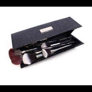 Morphe Square Snakeskin Case. NWT